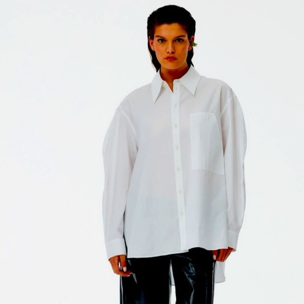 Tibi Miles Shirting Scallop Sleeve Boyfriend Shirt